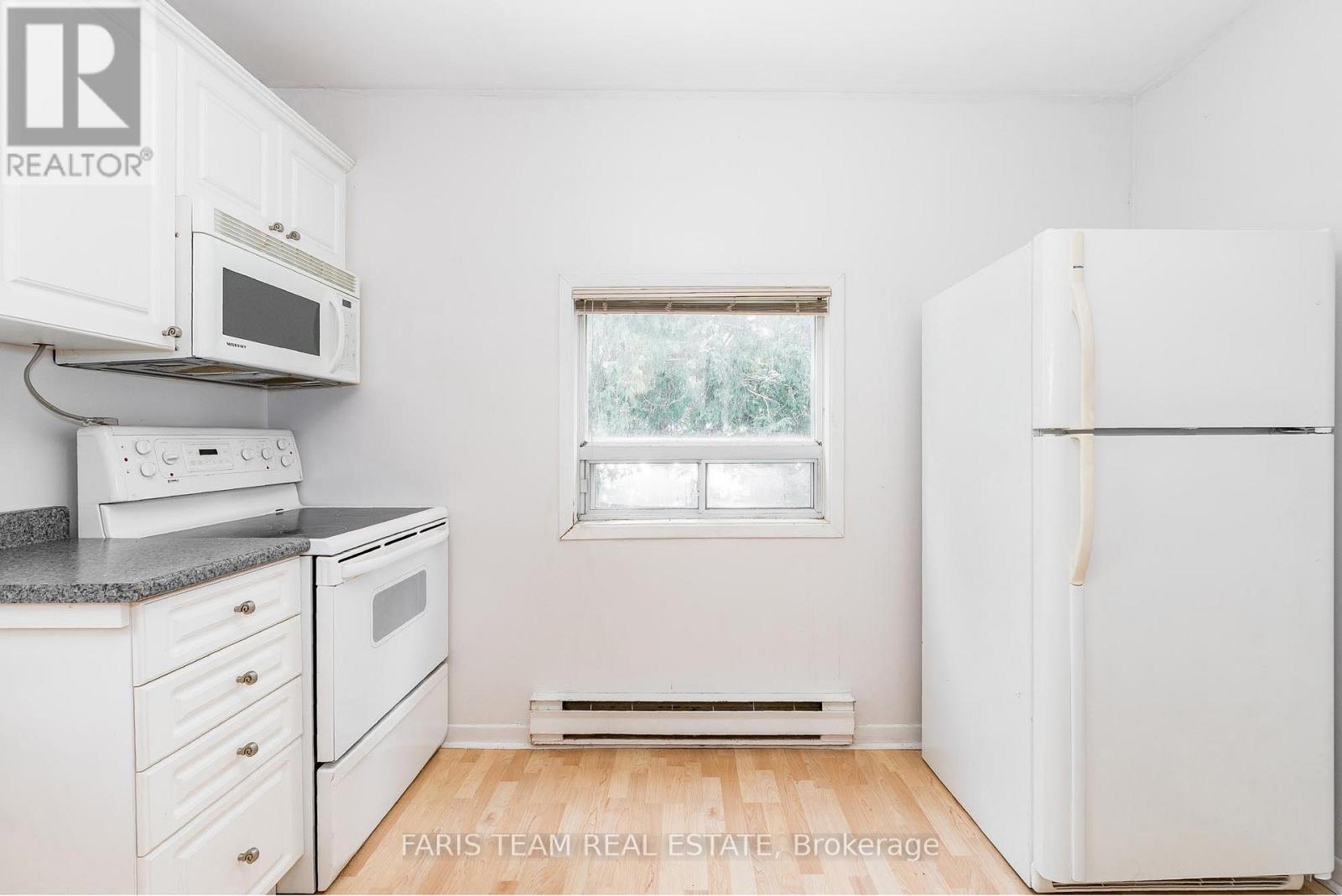 4313 10th Side Road, Bradford West Gwillimbury, Ontario  L3Z 3V7 - Photo 17 - N12021332