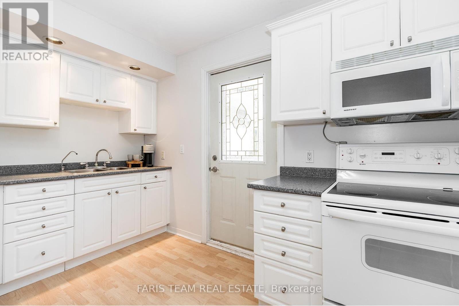 4313 10th Side Road, Bradford West Gwillimbury, Ontario  L3Z 3V7 - Photo 18 - N12021332