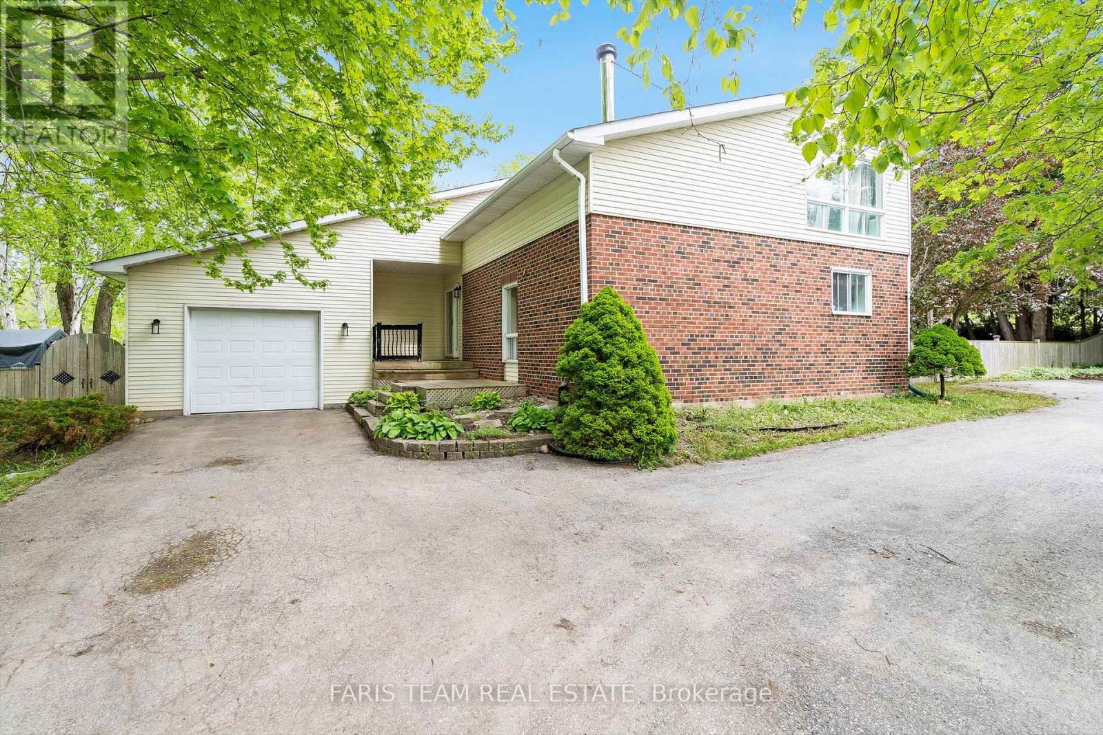 4313 10th Side Road, Bradford West Gwillimbury, Ontario  L3Z 3V7 - Photo 2 - N12021332