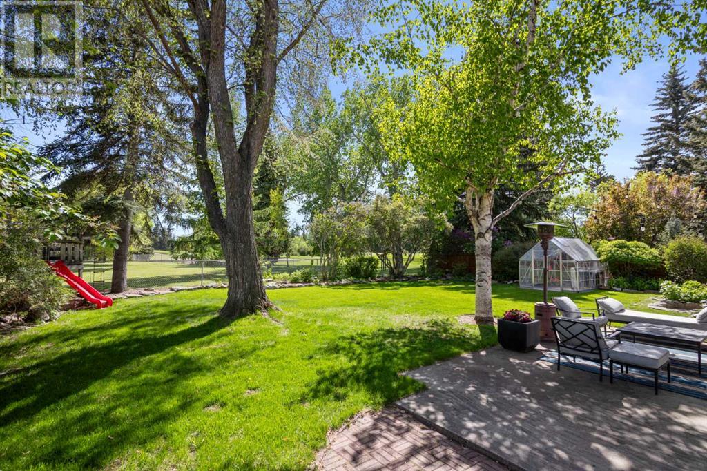 Property at 11023 Willowfern Drive SE image 3