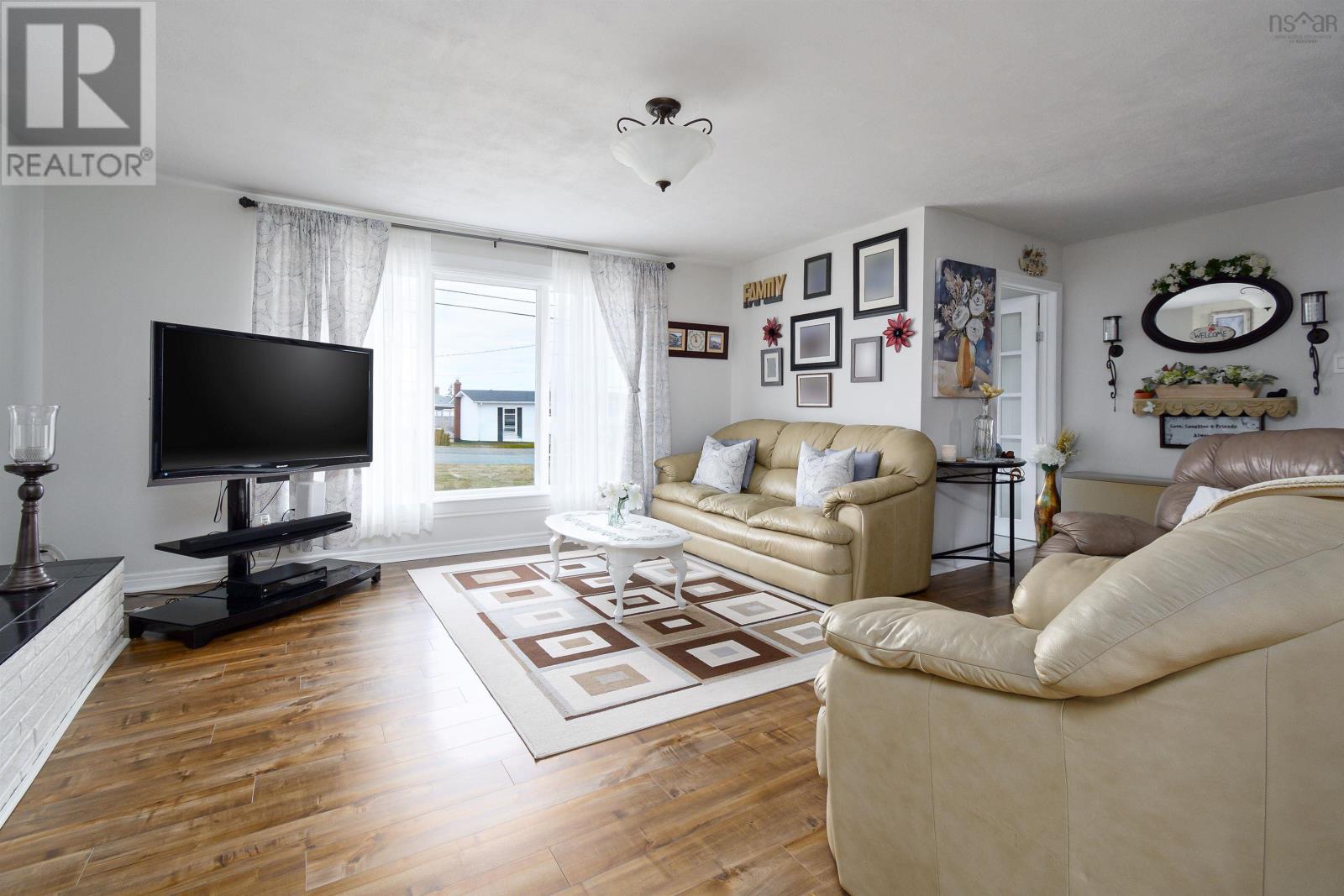 140 Mcintyre Lane, Glace Bay, Nova Scotia  B1A 4R9 - Photo 13 - 202509405