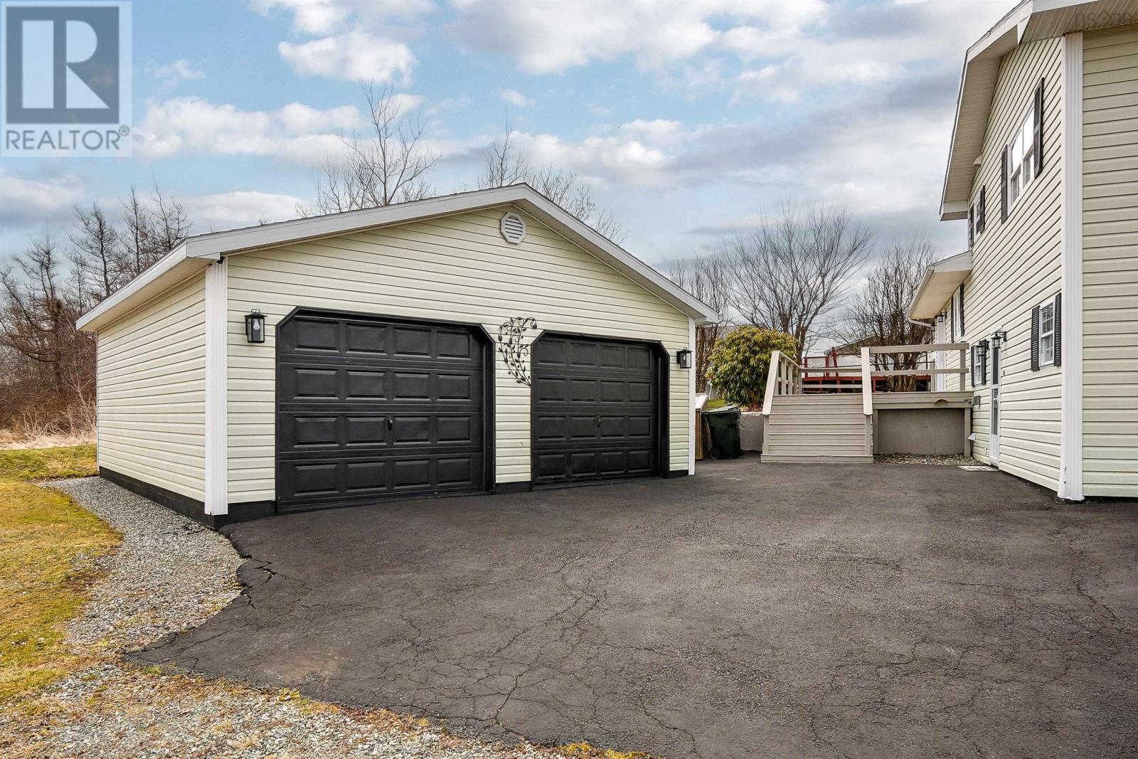 140 Mcintyre Lane, Glace Bay, Nova Scotia  B1A 4R9 - Photo 8 - 202509405