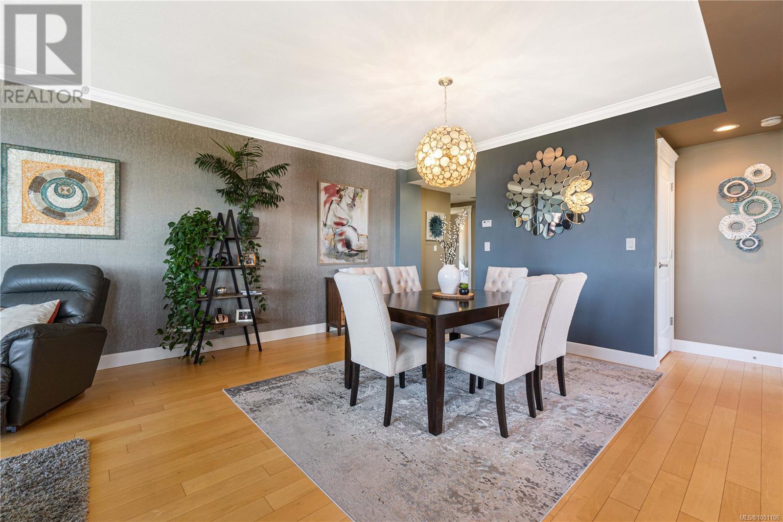 Property at 401 225 Rosehill St image 1