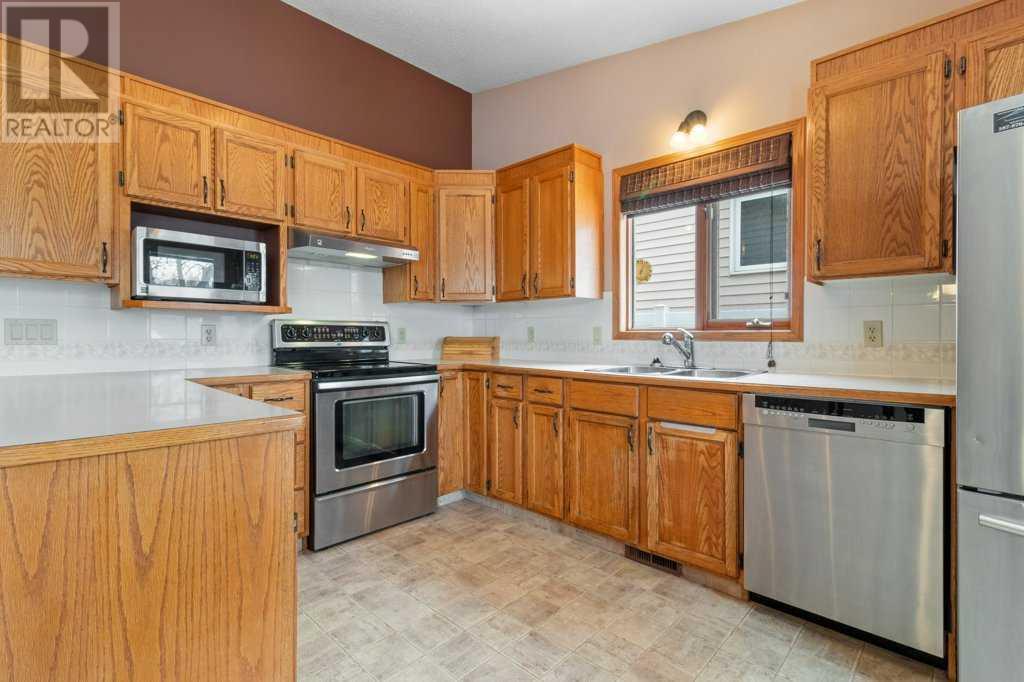 62 Dunning Crescent, Red Deer, Alberta  T4R 2G8 - Photo 7 - A2213766