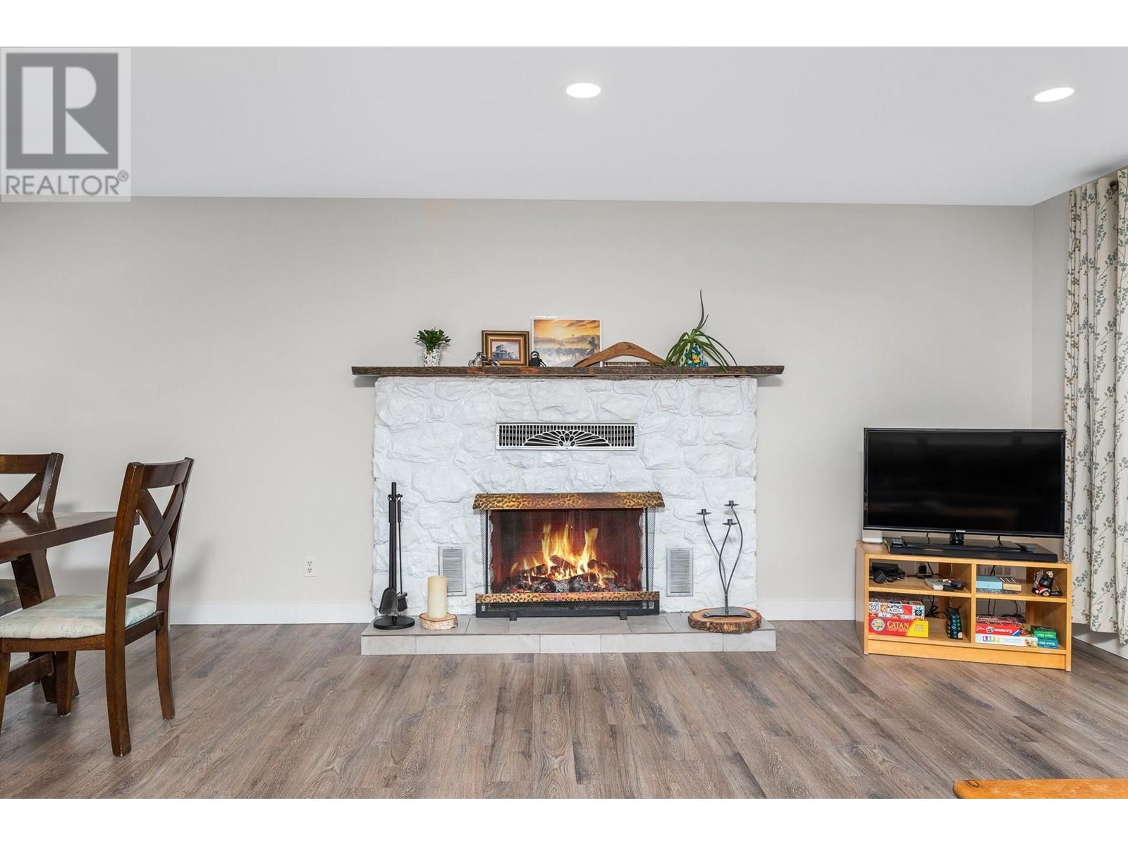 5895 Collison Road, Vernon, British Columbia  V1B 3L4 - Photo 13 - 10347461