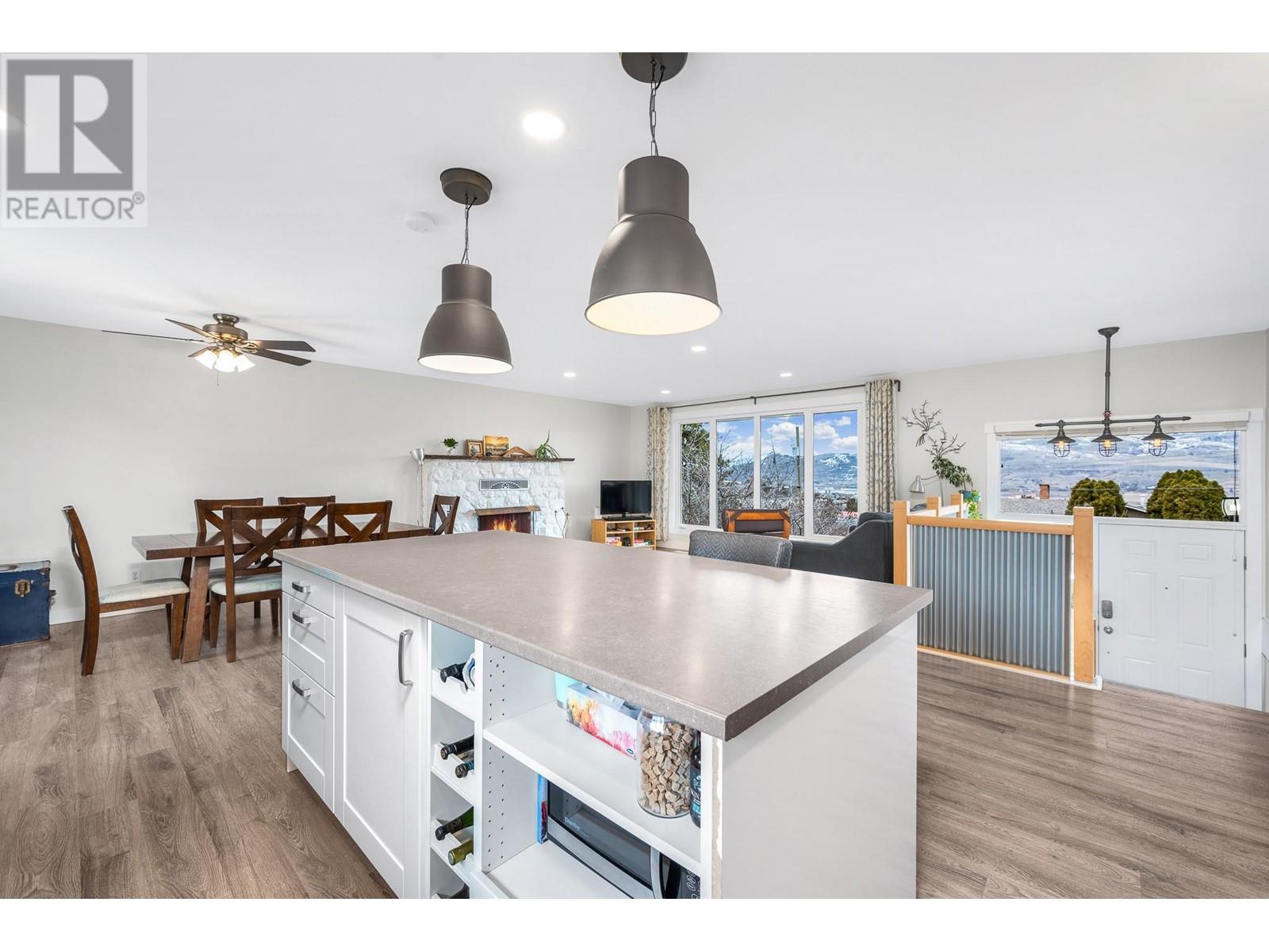 5895 Collison Road, Vernon, British Columbia  V1B 3L4 - Photo 10 - 10347461