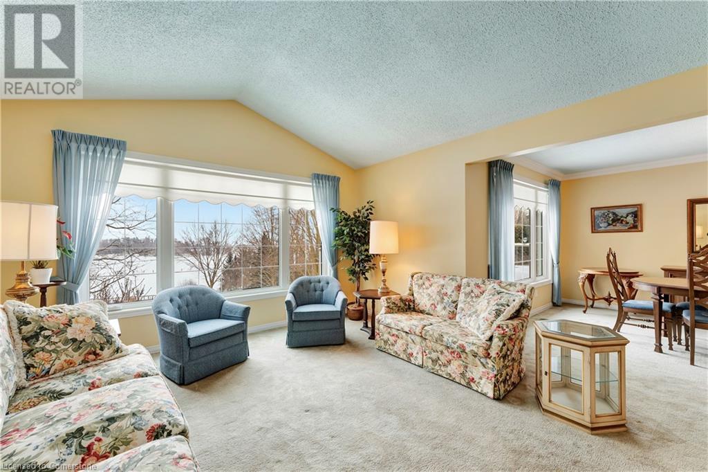 418 Country Squire Road, Waterloo, Ontario  N2J 4G8 - Photo 12 - 40716219