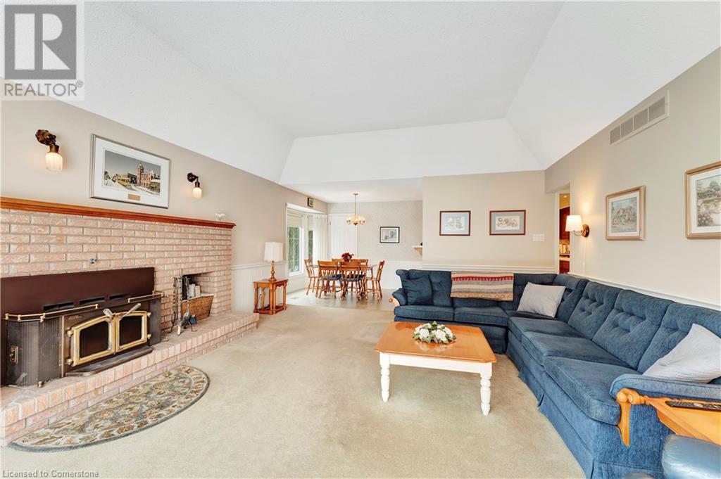 418 Country Squire Road, Waterloo, Ontario  N2J 4G8 - Photo 23 - 40716219