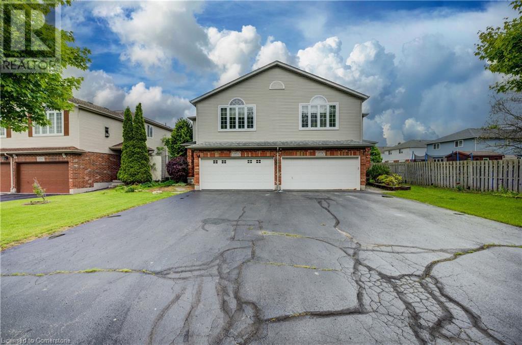 495 Harbour View Crescent Unit# A, Waterloo, Ontario  N2K 4A1 - Photo 4 - 40734732