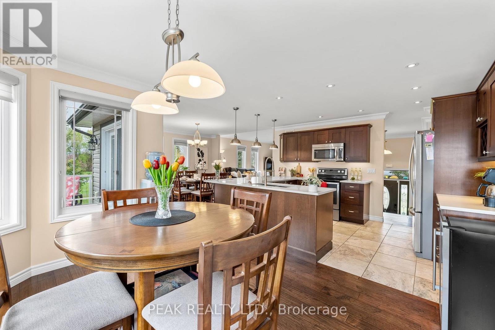 116 Prinyers Cove Crescent, Prince Edward County, Ontario  K0K 2T0 - Photo 14 - X12146423