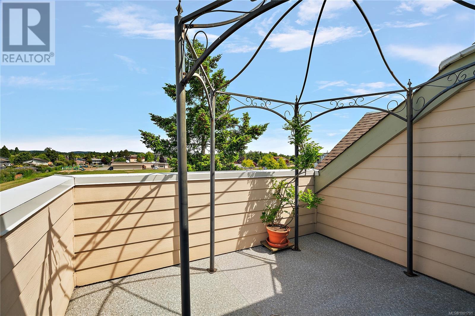401 2250 James White Blvd, Sidney, British Columbia  V8L 1Z4 - Photo 14 - 1001791