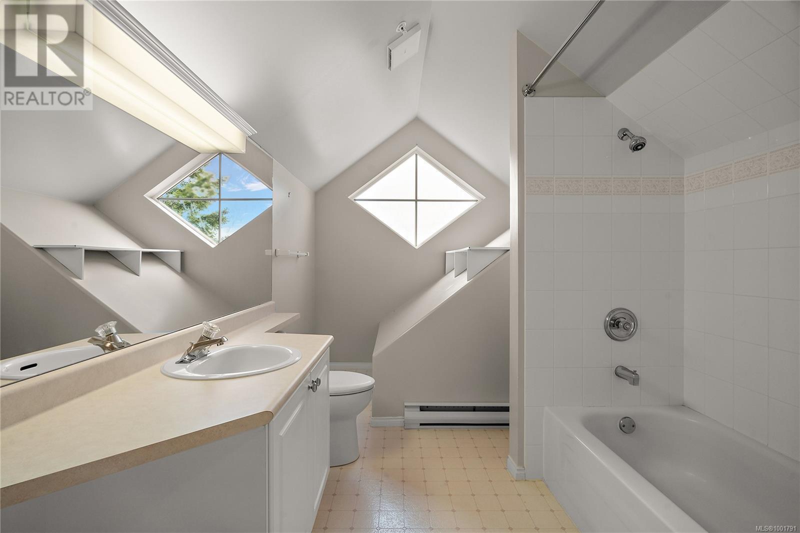401 2250 James White Blvd, Sidney, British Columbia  V8L 1Z4 - Photo 22 - 1001791