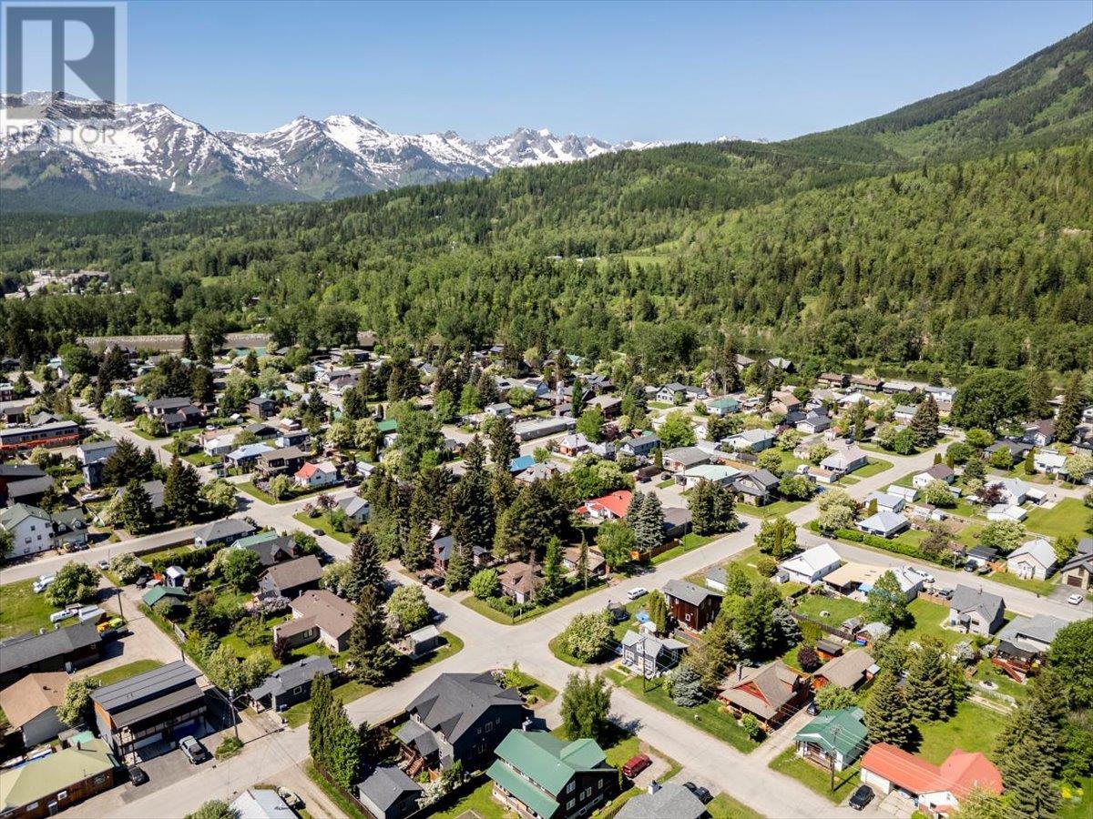 791 8th Avenue, Fernie, British Columbia  V0B 1M0 - Photo 89 - 10350185