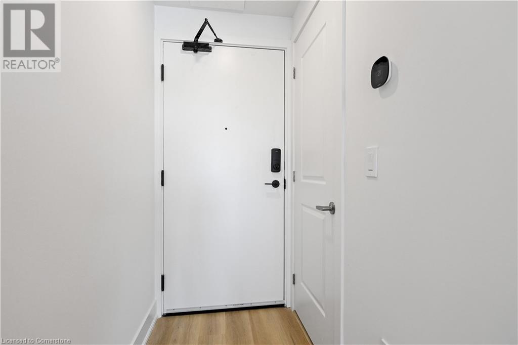 401 Shellard Lane Unit# 711, Brantford, Ontario  N3T 5L5 - Photo 10 - 40714930
