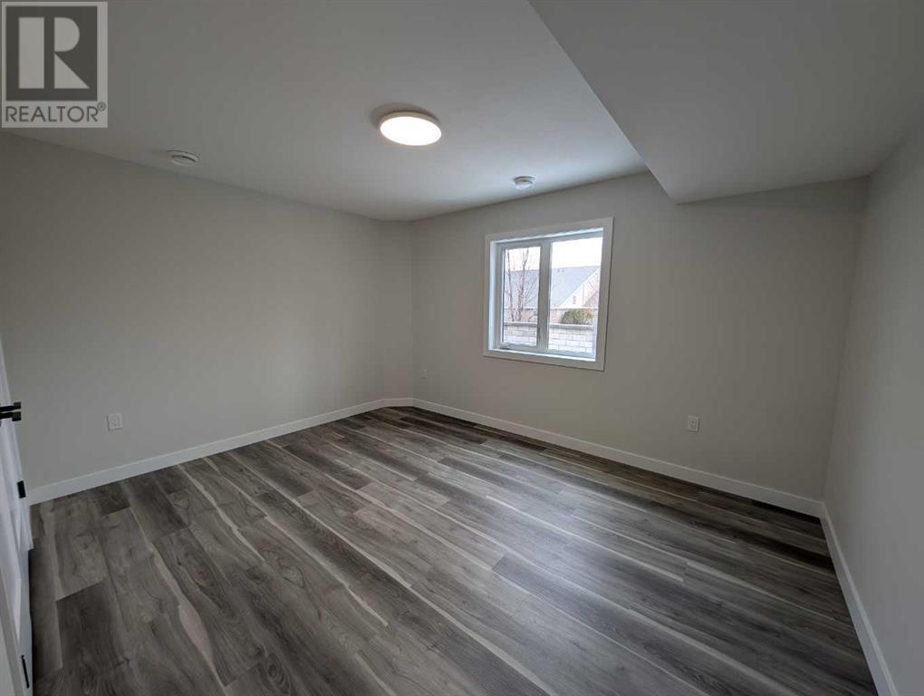 39 Sierra Road Sw, Medicine Hat, Alberta  T1B 4Y6 - Photo 38 - A2192133