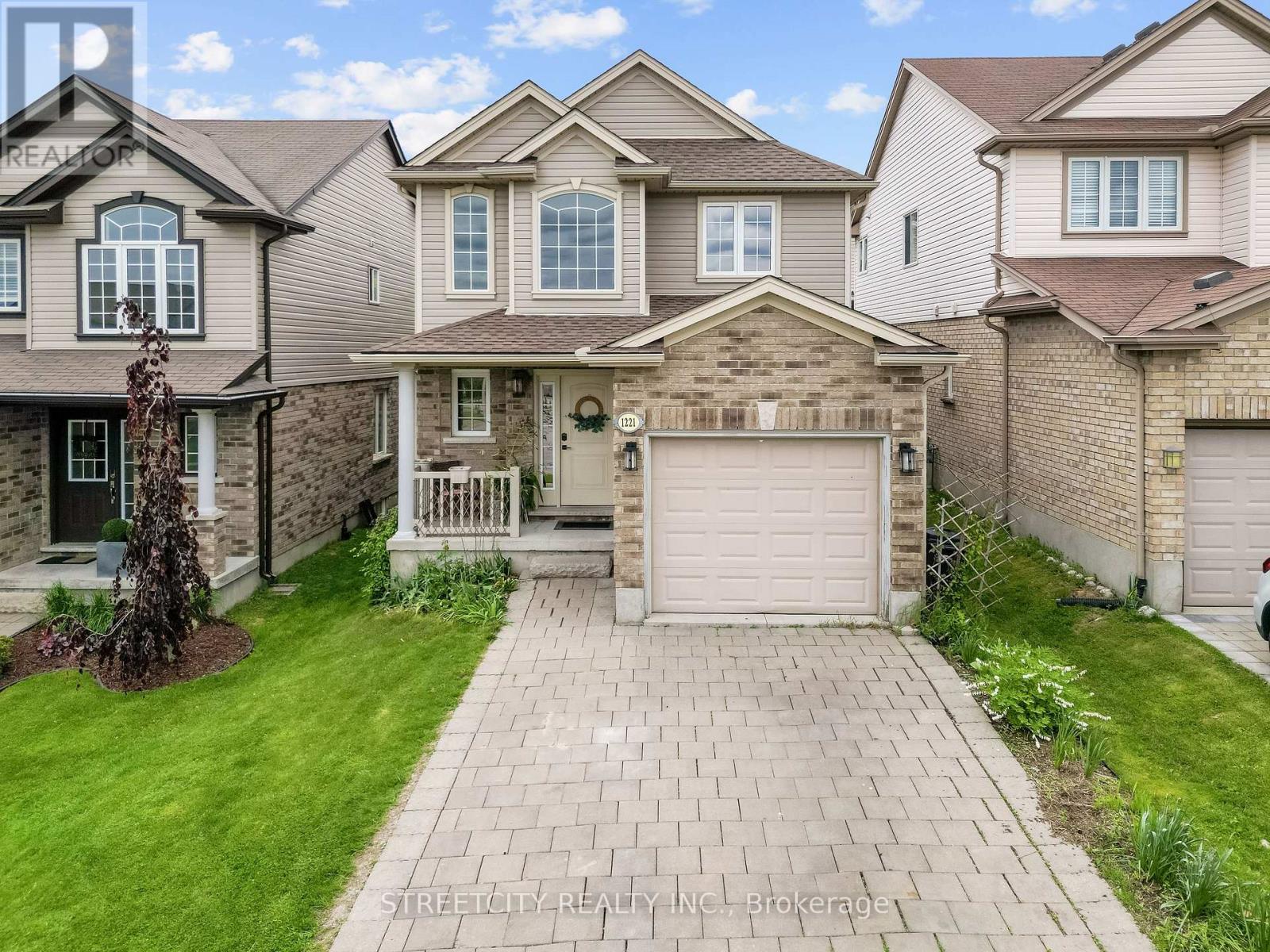 1221 Whetherfield Street, London North, Ontario  N6H 5X1 - Photo 1 - X12185770