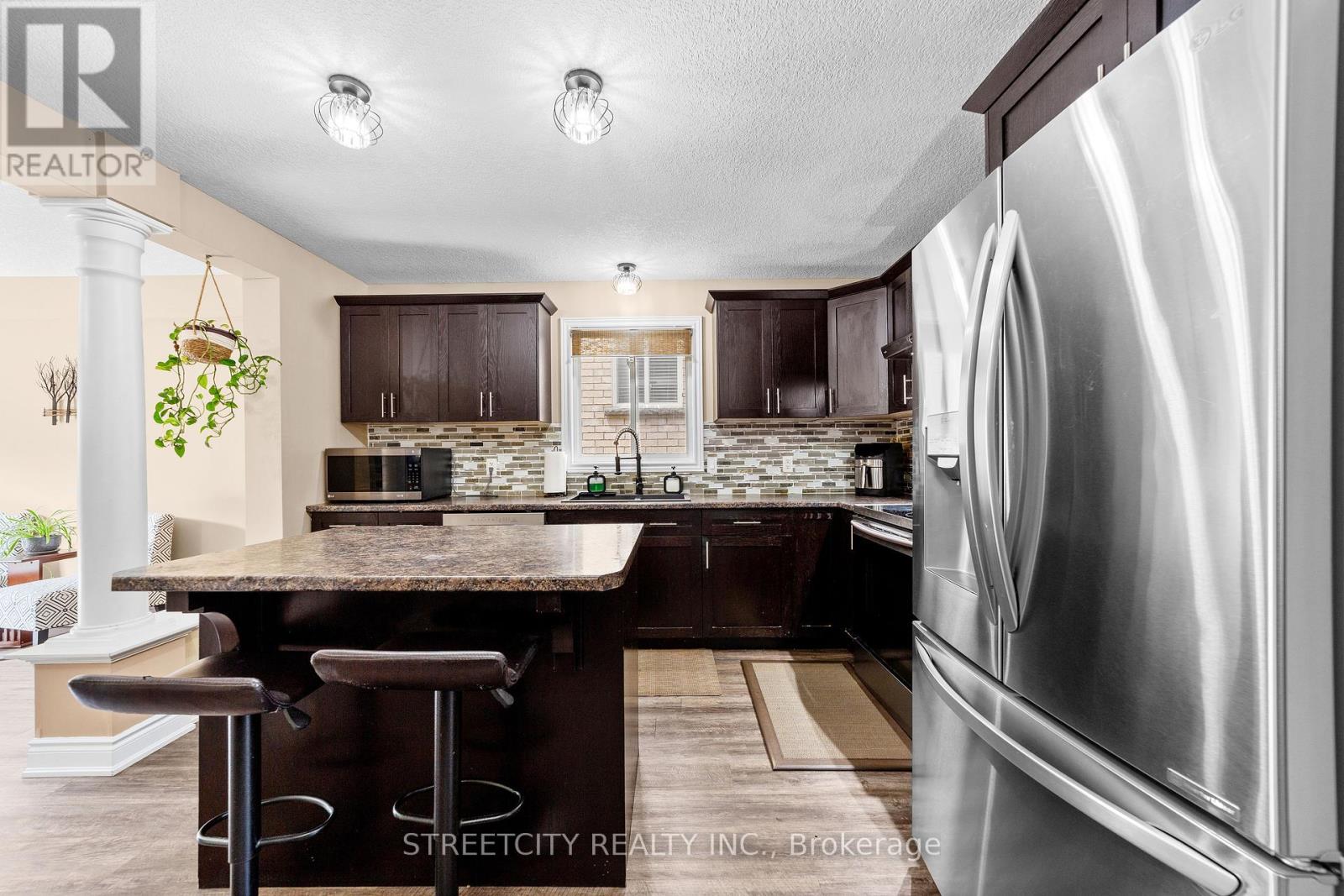 1221 Whetherfield Street, London North, Ontario  N6H 5X1 - Photo 10 - X12185770