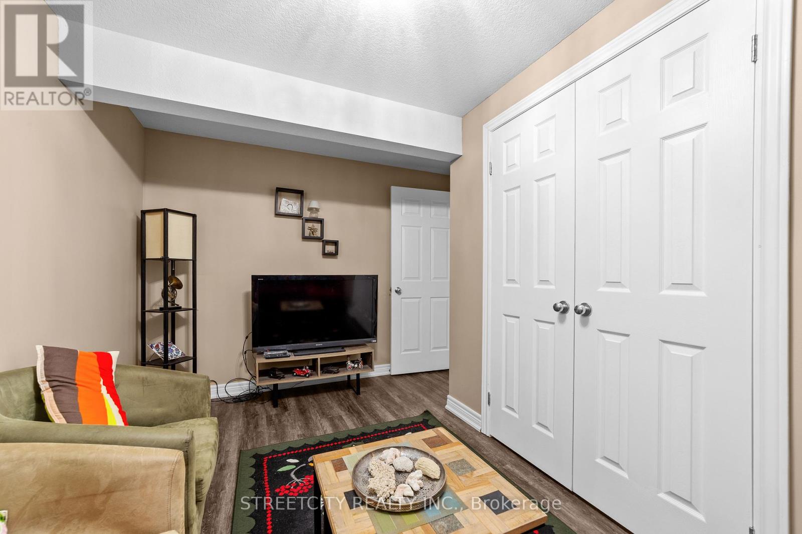 1221 Whetherfield Street, London North, Ontario  N6H 5X1 - Photo 28 - X12185770