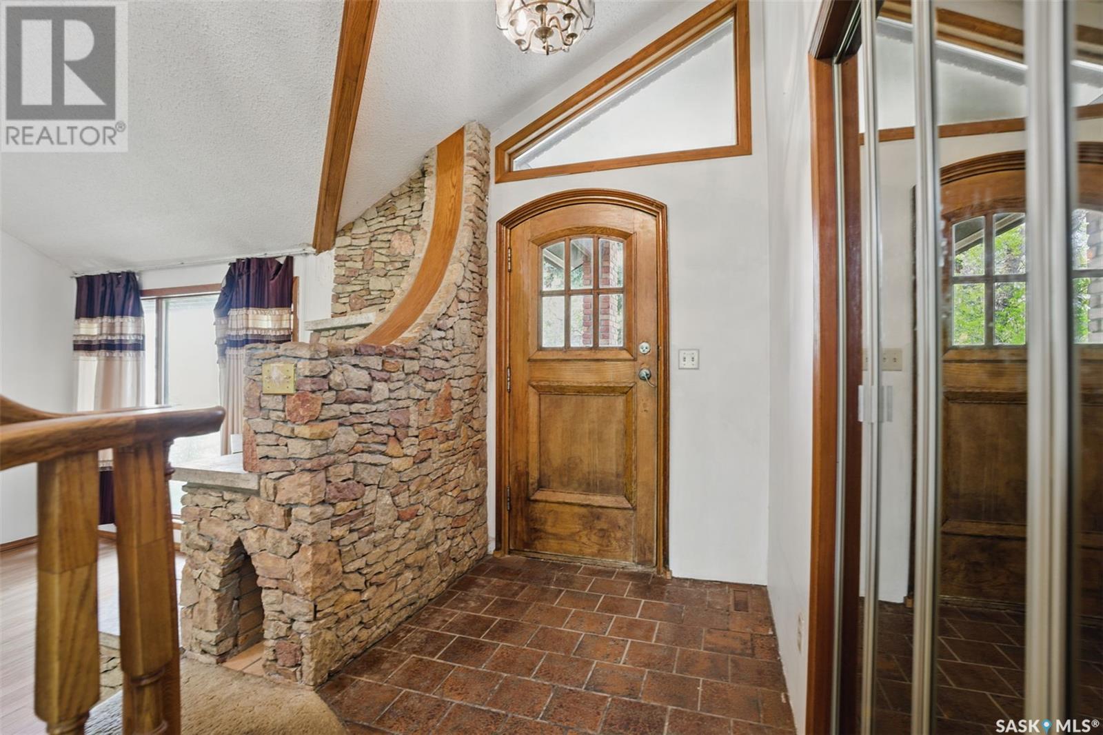 Property at 128 112th STREET W image 5