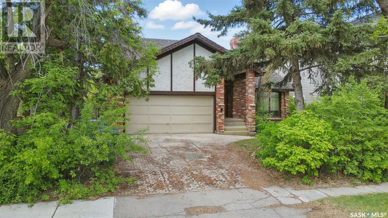 Property at 128 112th STREET W image 3