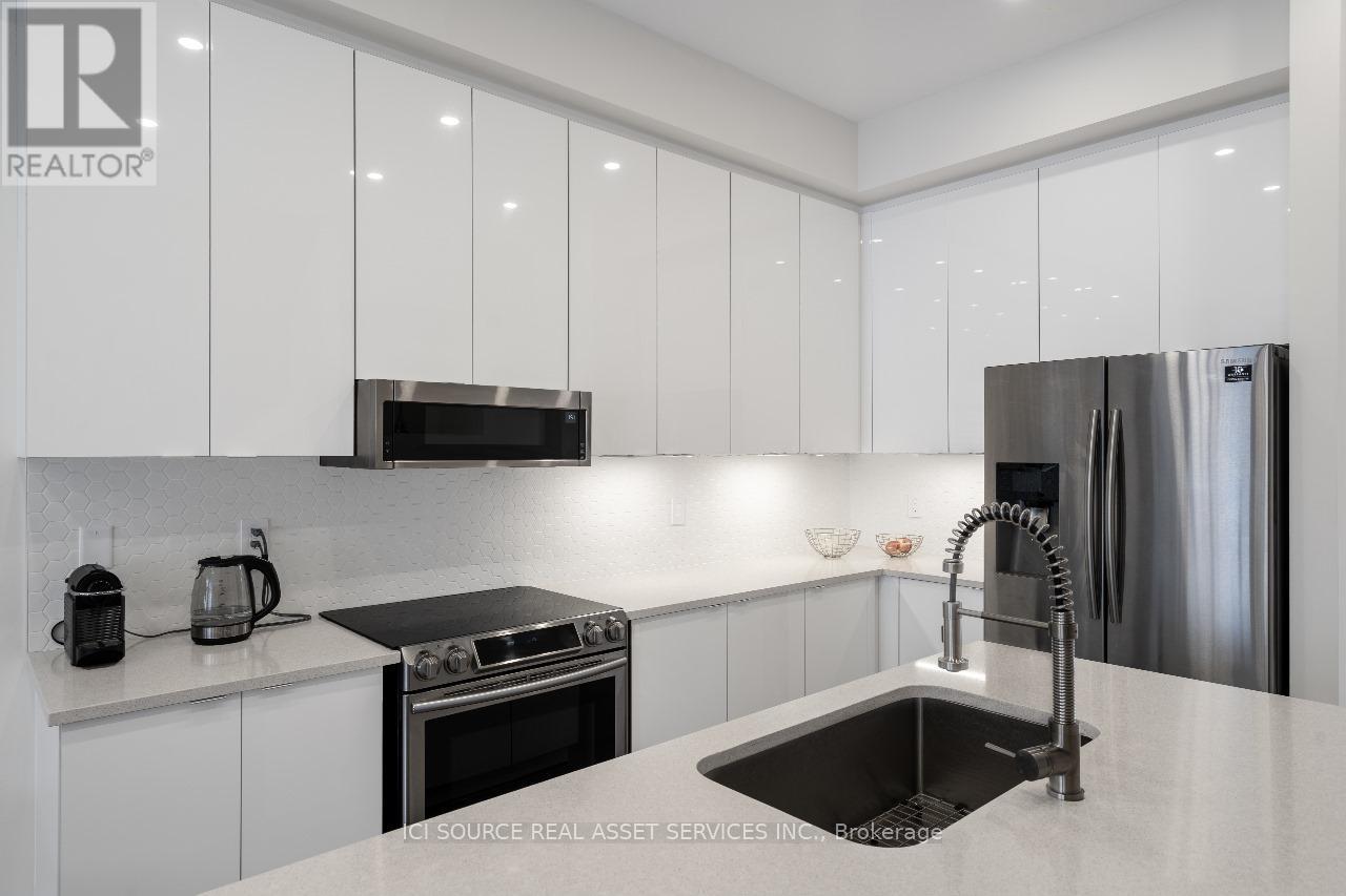 131 Lebovic Campus Drive, Vaughan, Ontario  L6A 5A4 - Photo 13 - N12149543