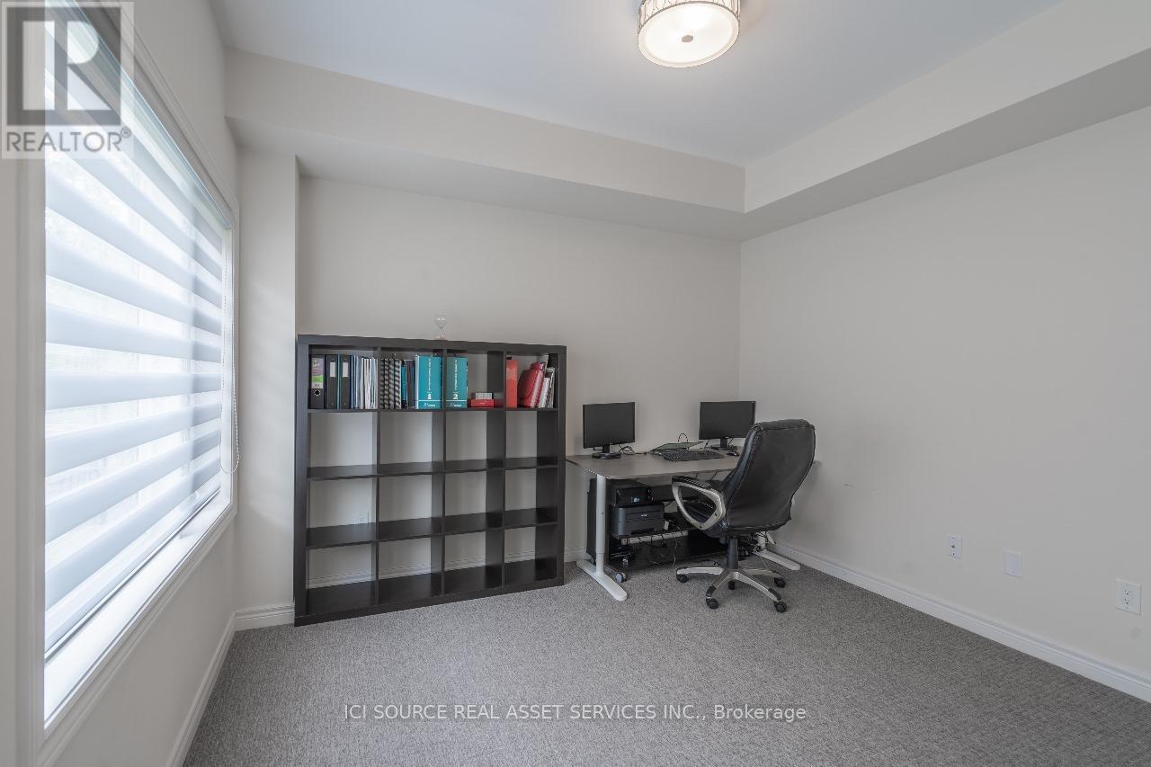 131 Lebovic Campus Drive, Vaughan, Ontario  L6A 5A4 - Photo 5 - N12149543