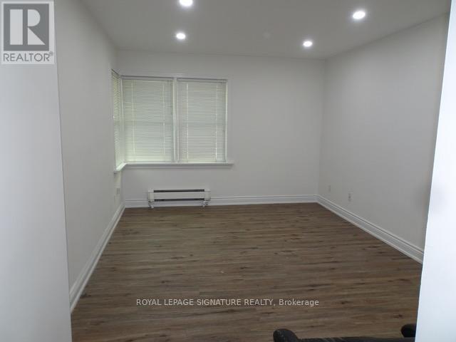 1618 Trotwood Avenue, Mississauga, Ontario  L5G 3Z9 - Photo 7 - W12185732