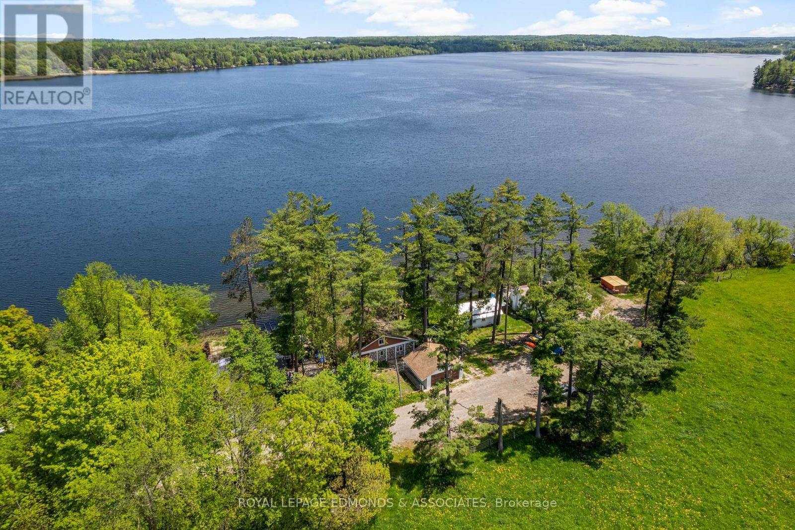87 Cobble Stone Lane, Whitewater Region, Ontario  K0J 1K0 - Photo 43 - X12185833