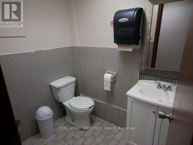 1680 St Clair Avenue W, Toronto (Weston-Pellam Park), Ontario  M6N 1H8 - Photo 9 - W12174947