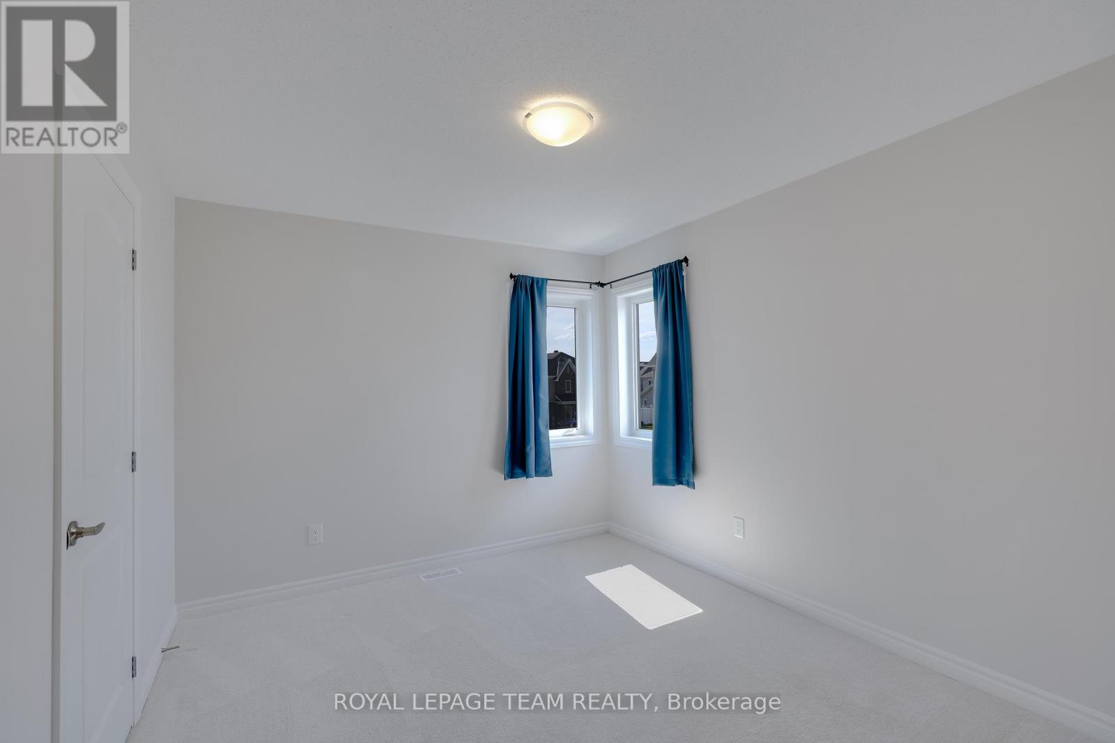 2032 Elevation Road, Ottawa, Ontario  K2J 6X5 - Photo 39 - X12185817