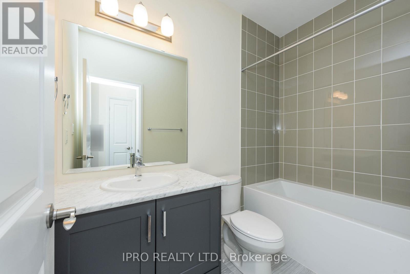 2538 Littlefield Crescent, Oakville (Ga Glen Abbey), Ontario  L6M 4G3 - Photo 28 - W12151911