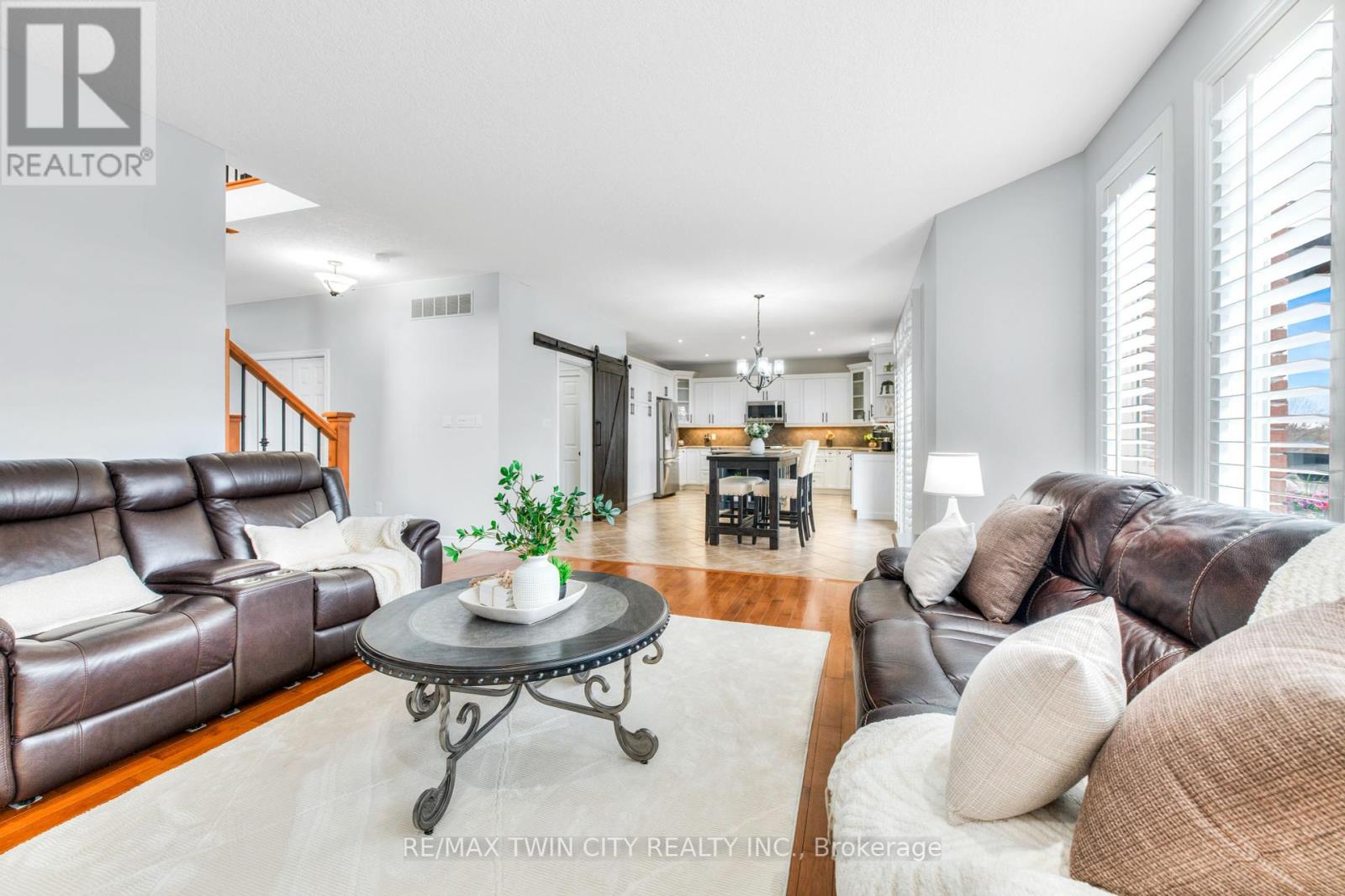 928 Manorbrook Court, Kitchener, Ontario  N2P 2Y2 - Photo 10 - X12127818