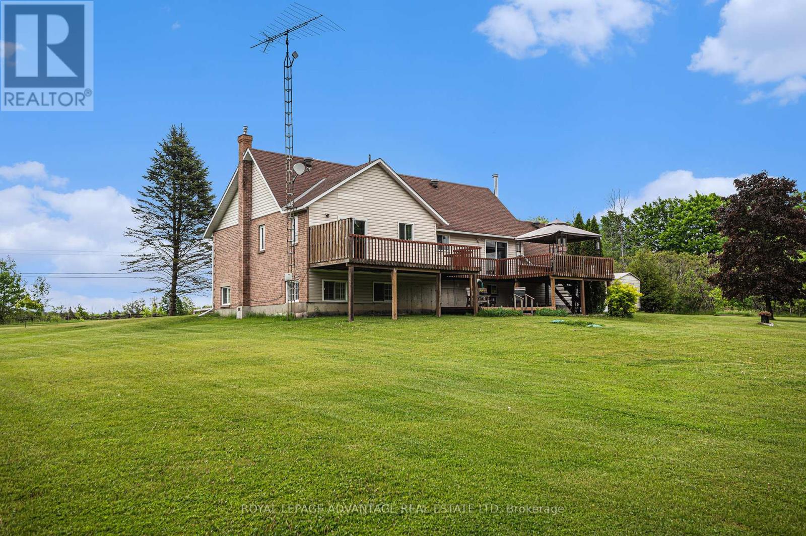 139 Bay Road, Rideau Lakes, Ontario  K0G 1L0 - Photo 42 - X12185795