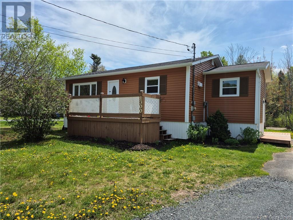 1300 Currie Street, Bathurst, New Brunswick  E2A 6J6 - Photo 2 - NB119196