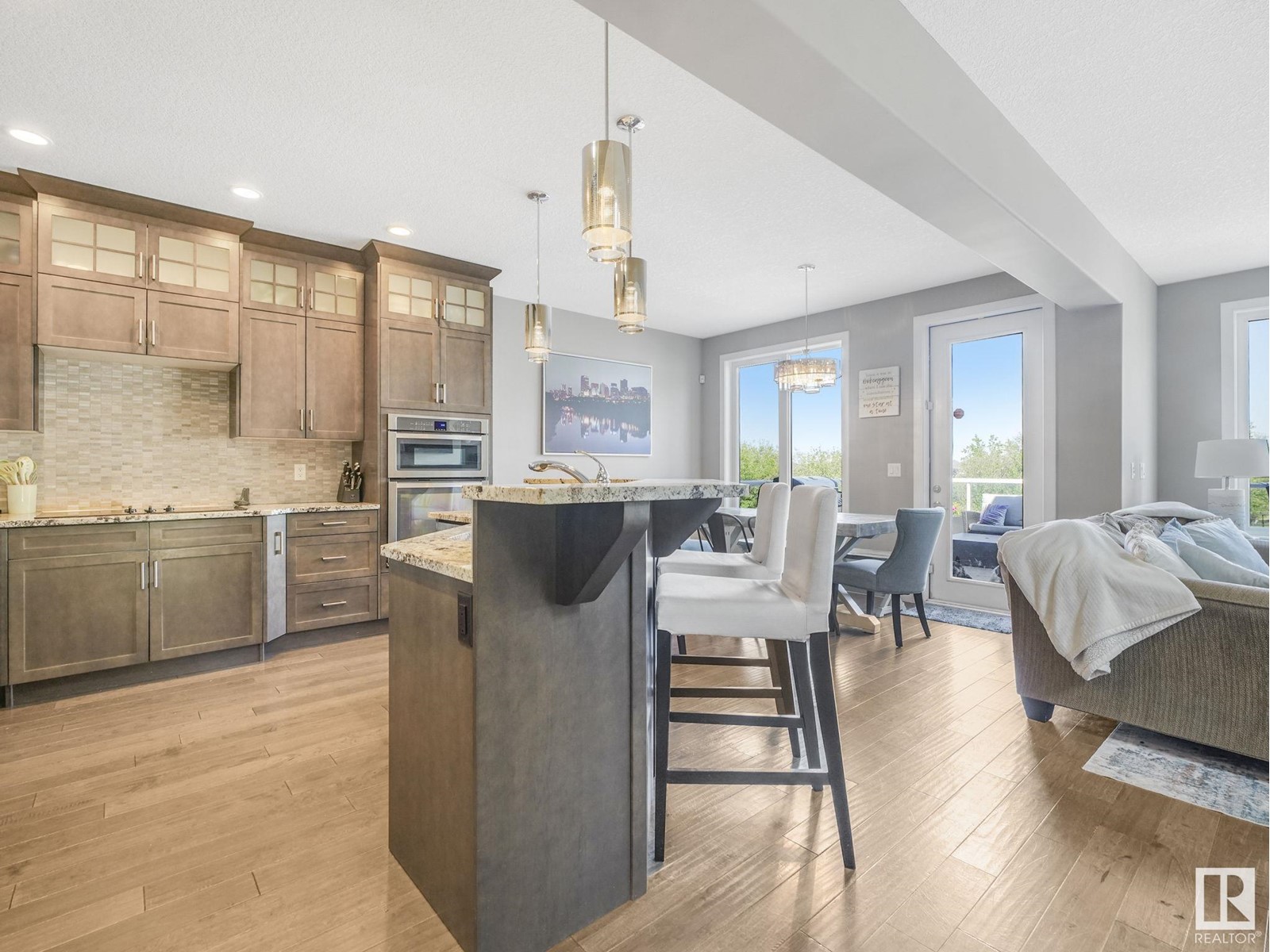 Property at 1232 STARLING DR NW image 4