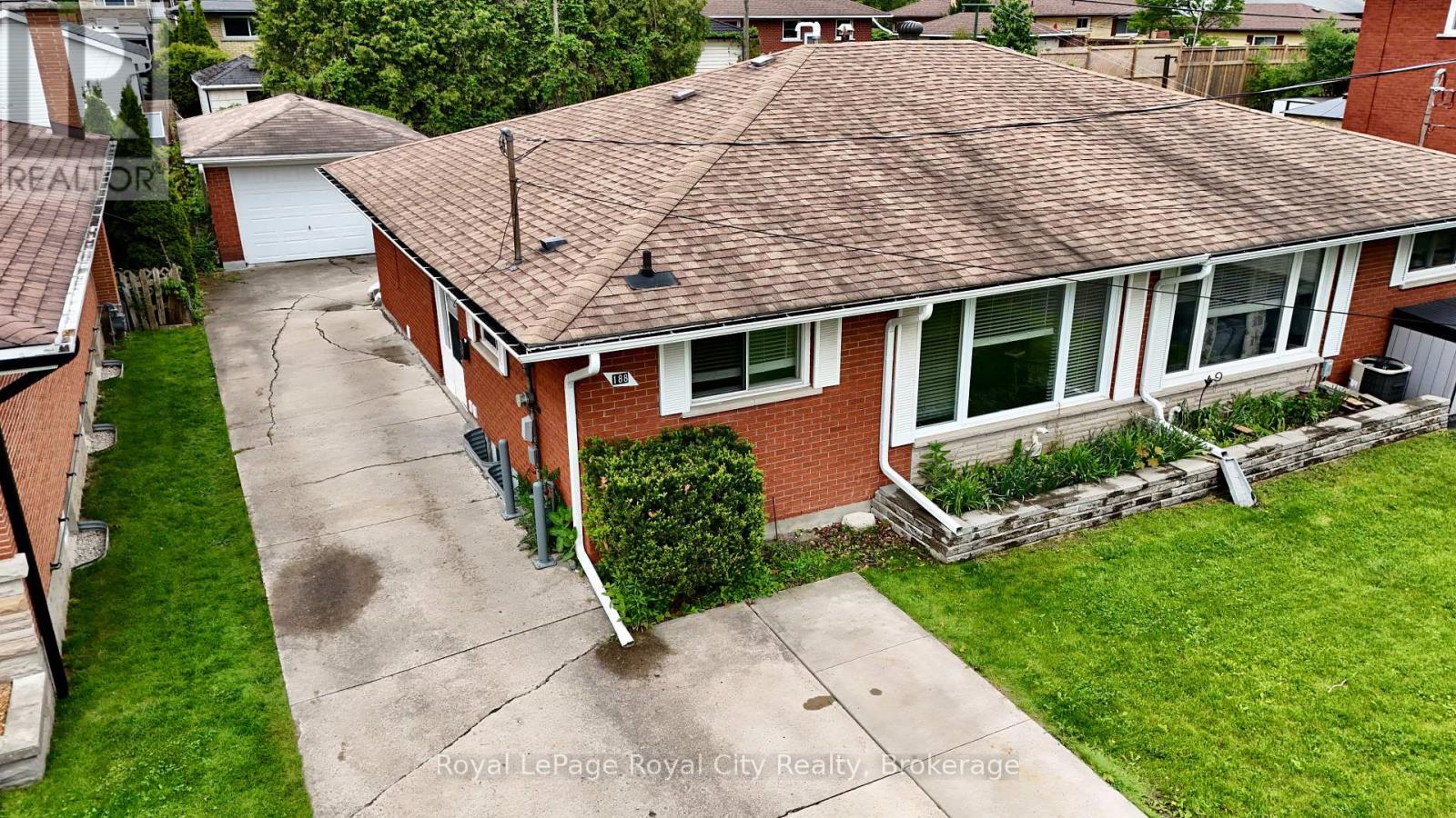 188 Alma Street N, Guelph, Ontario  N1H 5X5 - Photo 3 - X12185740