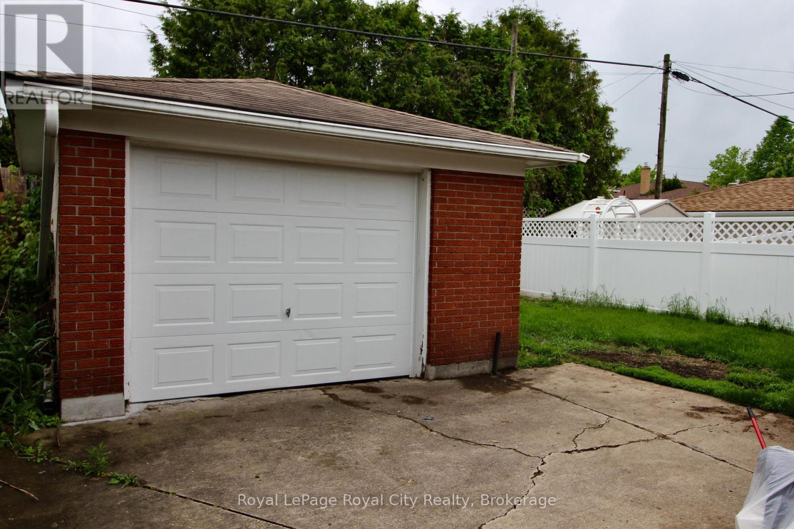 188 Alma Street N, Guelph, Ontario  N1H 5X5 - Photo 43 - X12185740