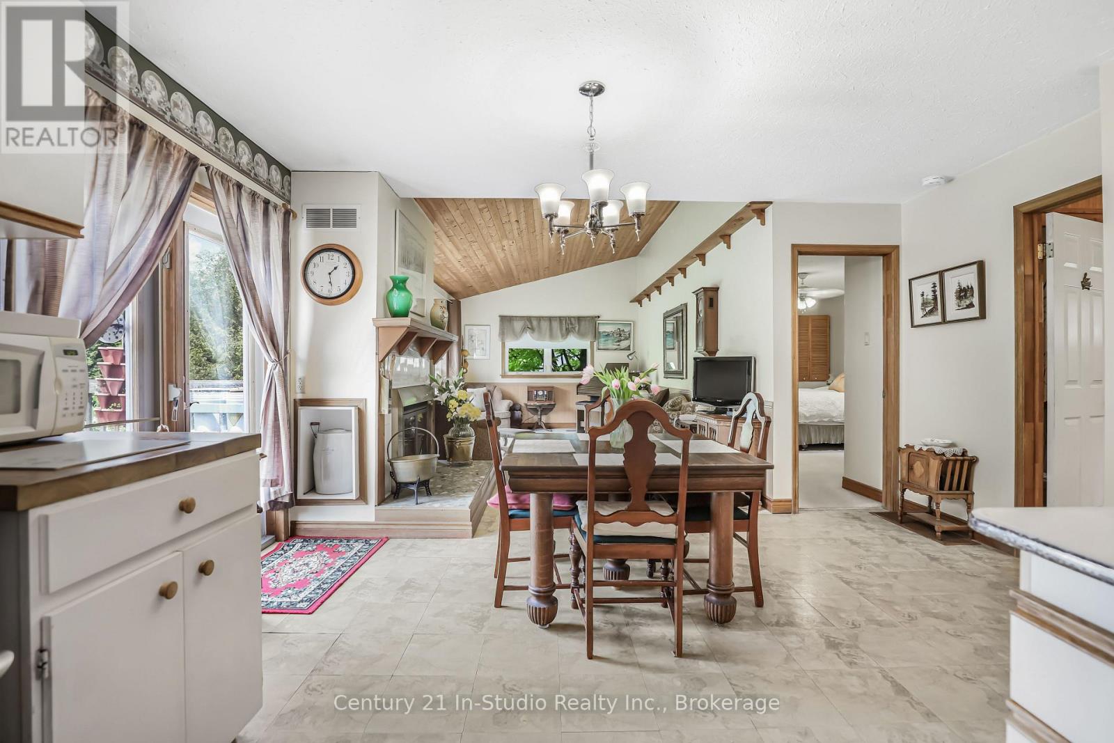 305207 South Line A, Grey Highlands, Ontario  N0C 1K0 - Photo 13 - X12185834