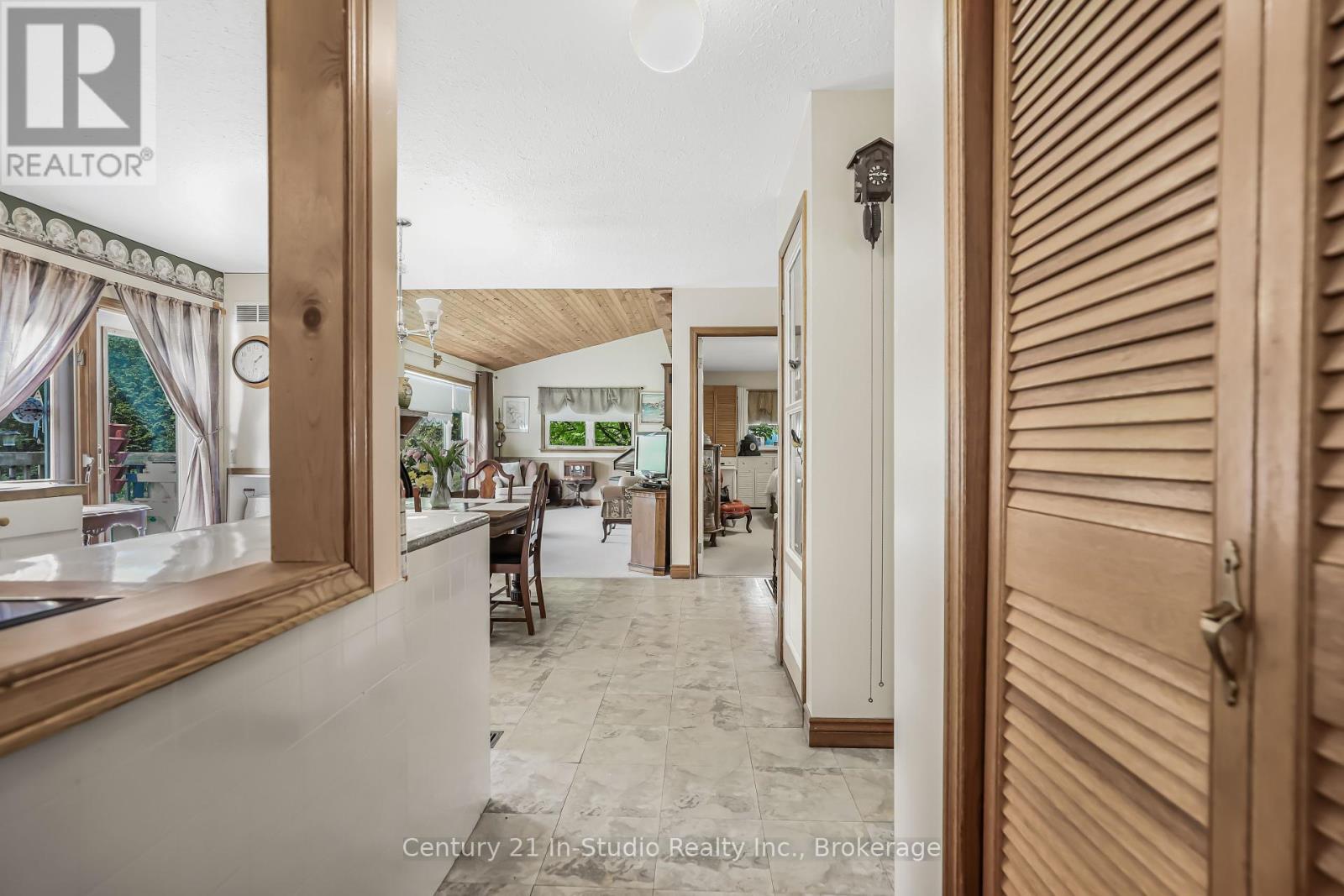 305207 South Line A, Grey Highlands, Ontario  N0C 1K0 - Photo 19 - X12185834