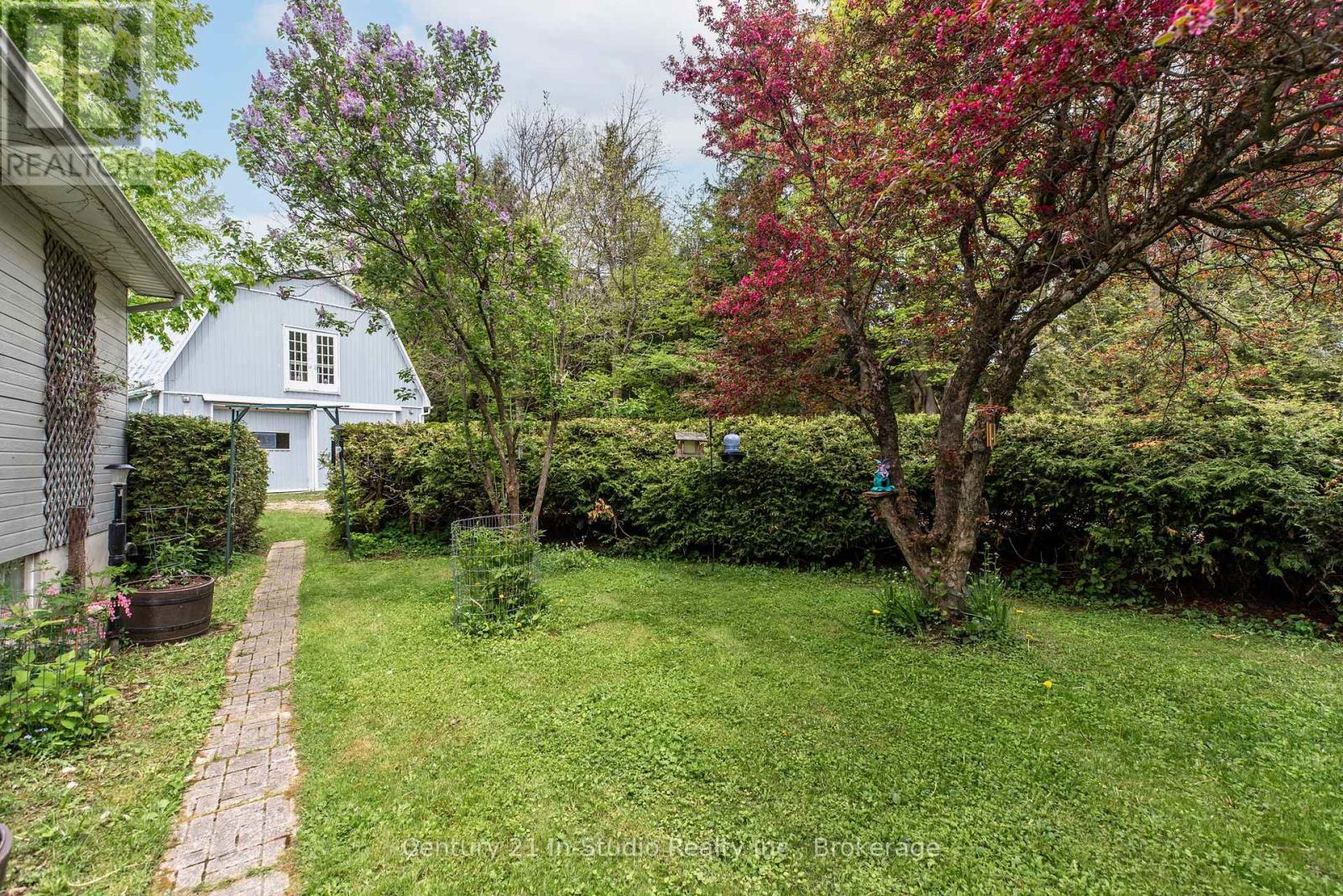 305207 South Line A, Grey Highlands, Ontario  N0C 1K0 - Photo 38 - X12185834