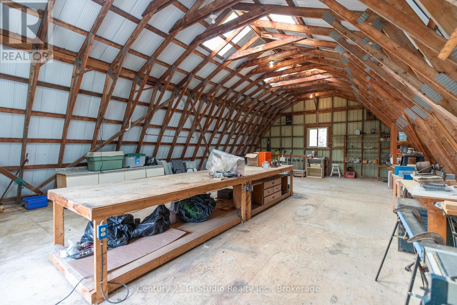 305207 South Line A, Grey Highlands, Ontario  N0C 1K0 - Photo 47 - X12185834