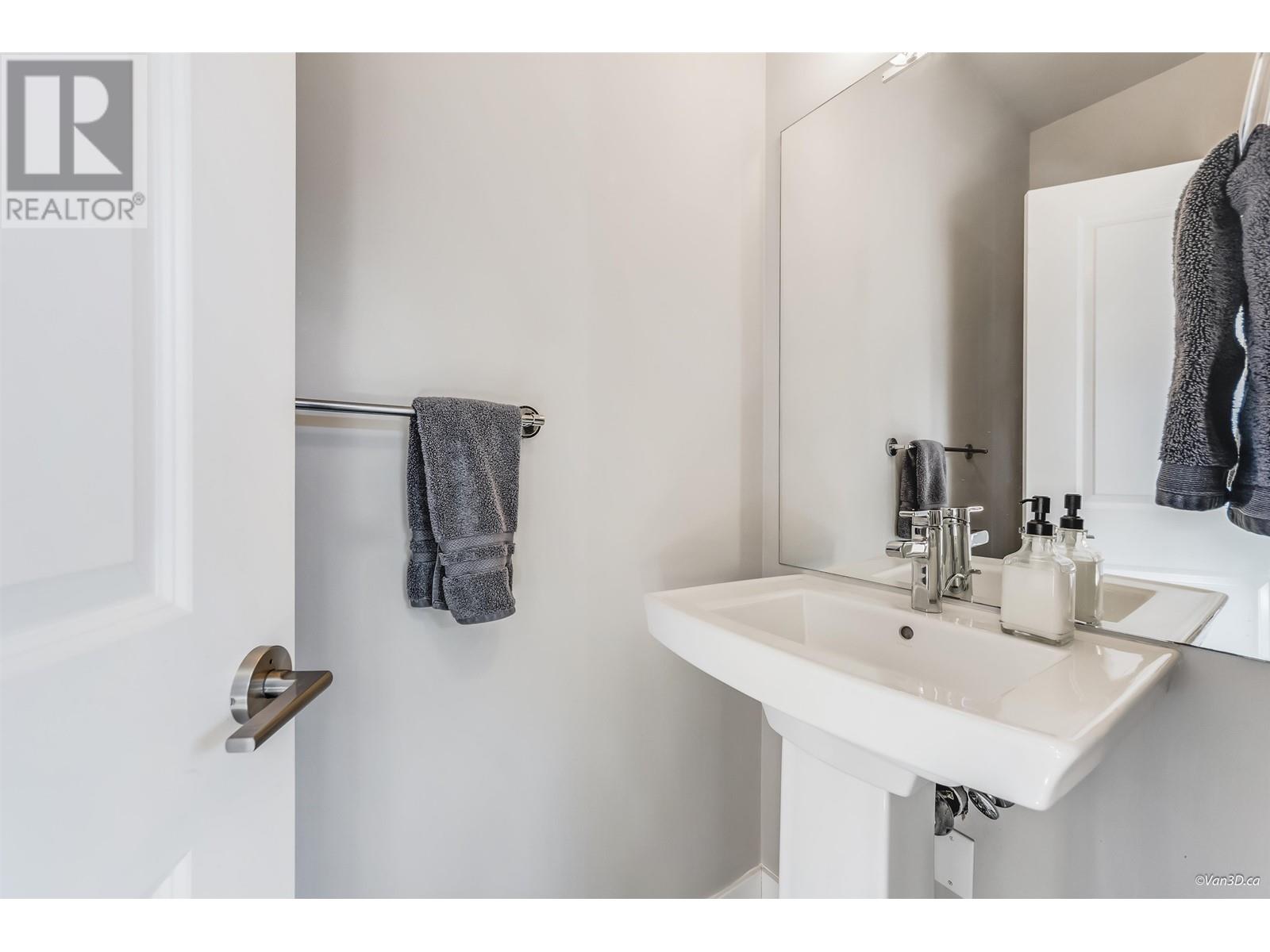 38325 Summits View Drive, Squamish, British Columbia  V8B 0T9 - Photo 24 - R3009066