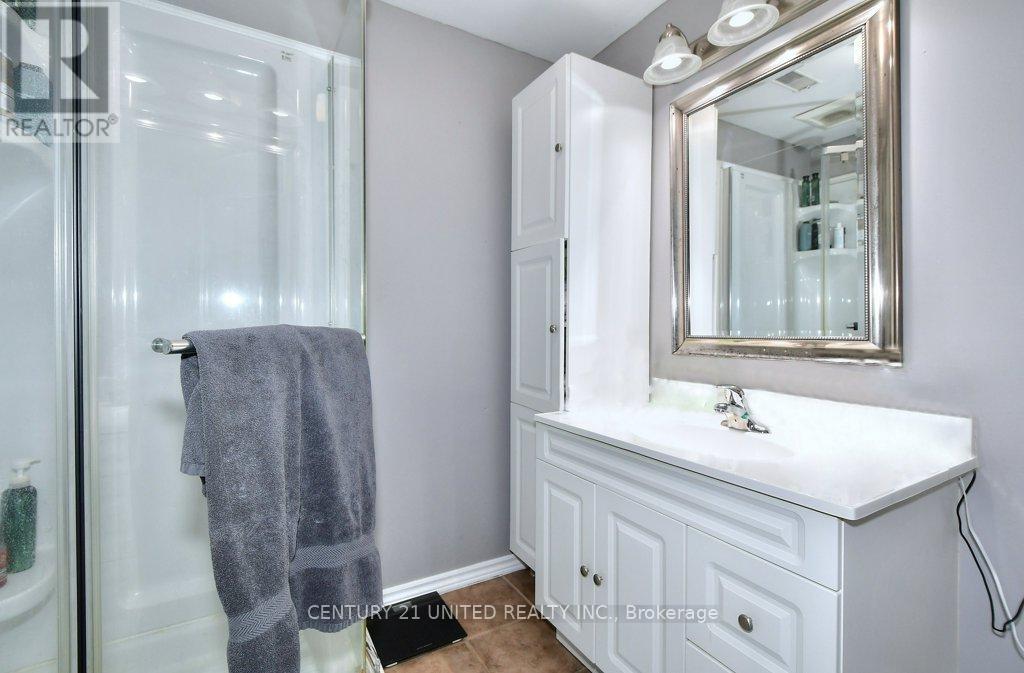 888 Syer Line, Cavan Monaghan, Ontario K0L 1V0 - Photo 24 - X12185702