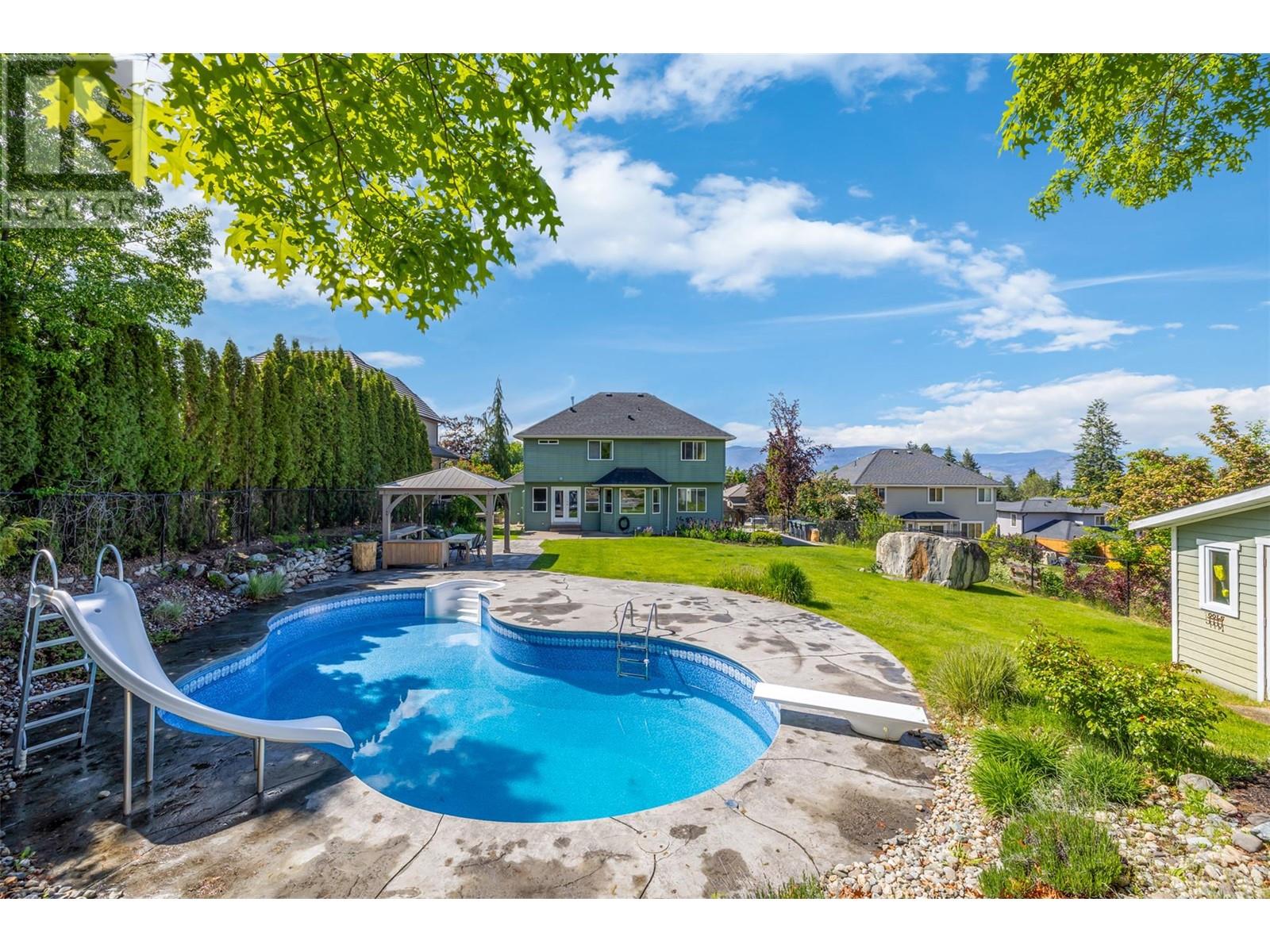 4849 Canyon Ridge Crescent, Kelowna, British Columbia