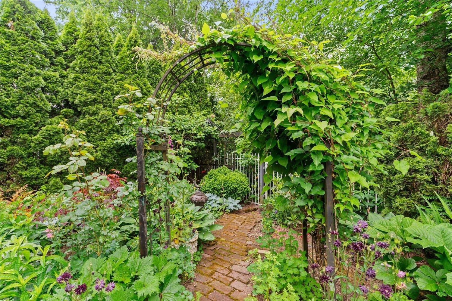 311 Miami River Drive, Harrison Hot Springs, Harrison Hot Springs, British Columbia  V0M 1K0 - Photo 35 - R3009279