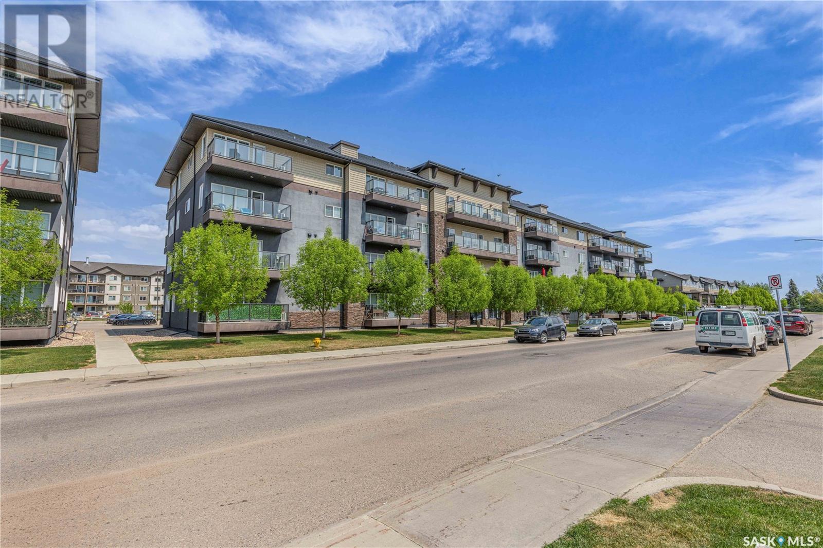 303 706 Hart ROAD, Saskatoon, Saskatchewan