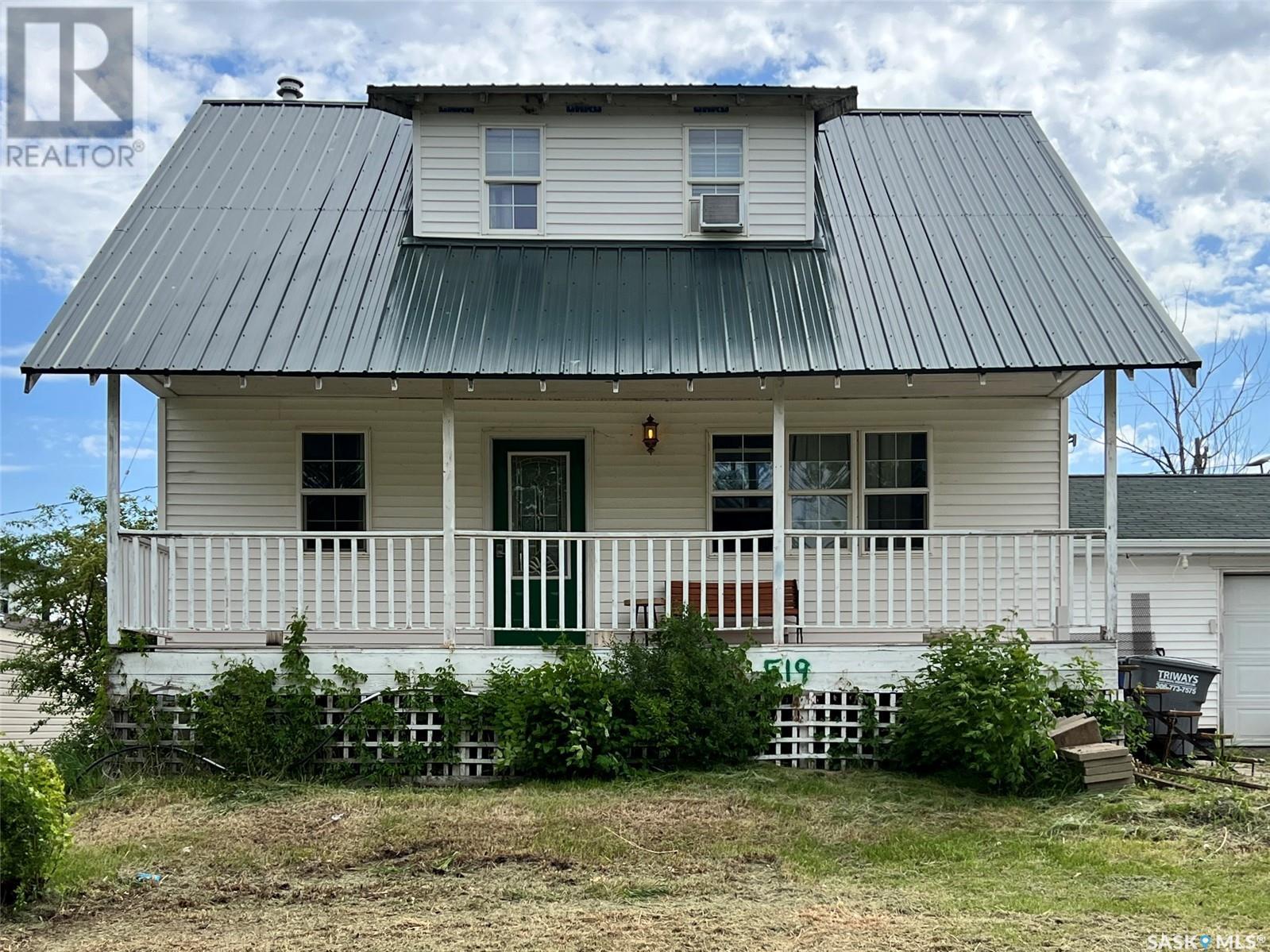 519 Brownlee STREET, herbert, Saskatchewan