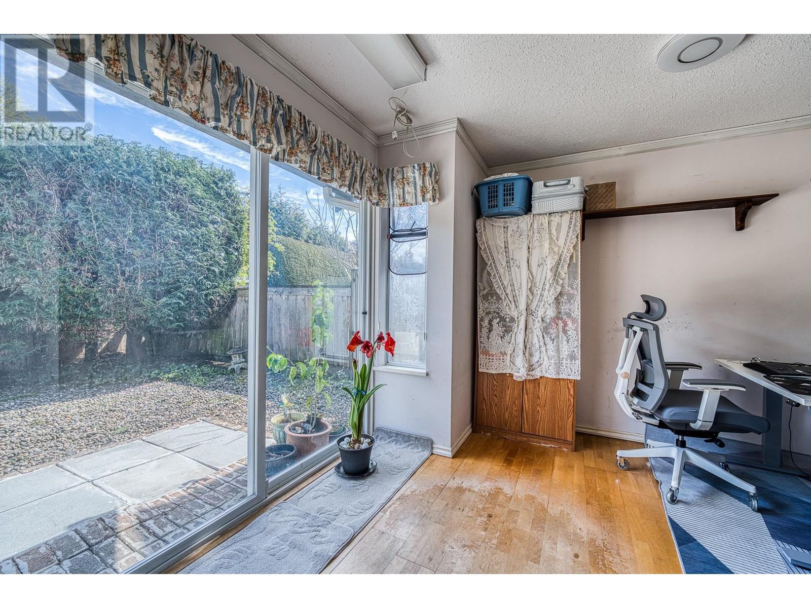 6471 Dakota Drive, Richmond, British Columbia  V7C 4X5 - Photo 10 - R2992550