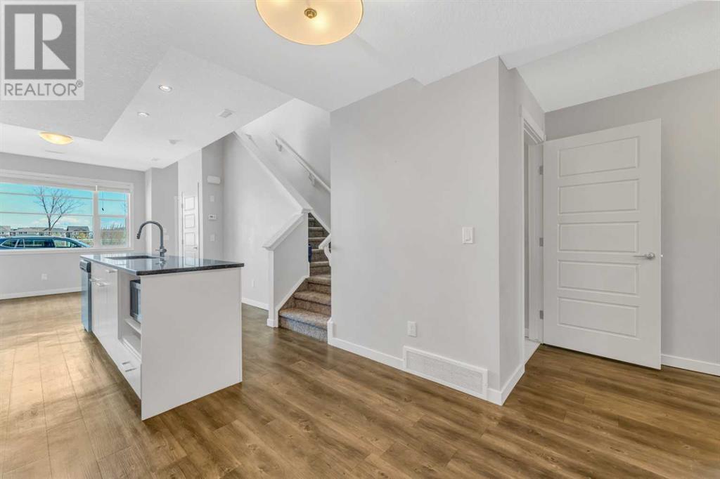8429 Saddlebrook Drive Ne, Calgary, Alberta  T3J 0B4 - Photo 14 - A2212914