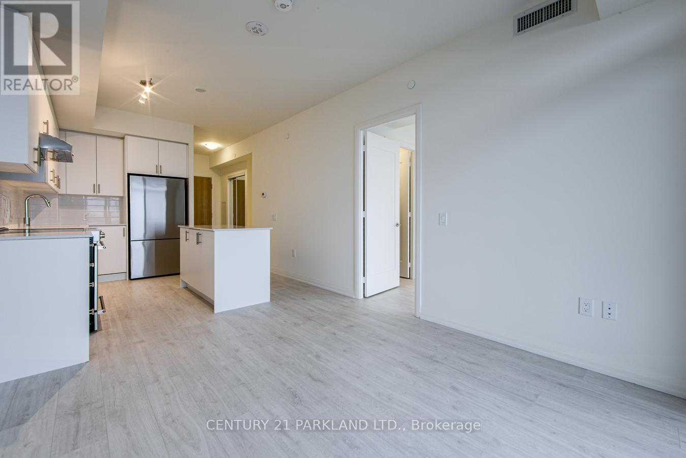 2208 - 8960 Jane Street E, Vaughan, Ontario  L4K 2M9 - Photo 15 - N12185738